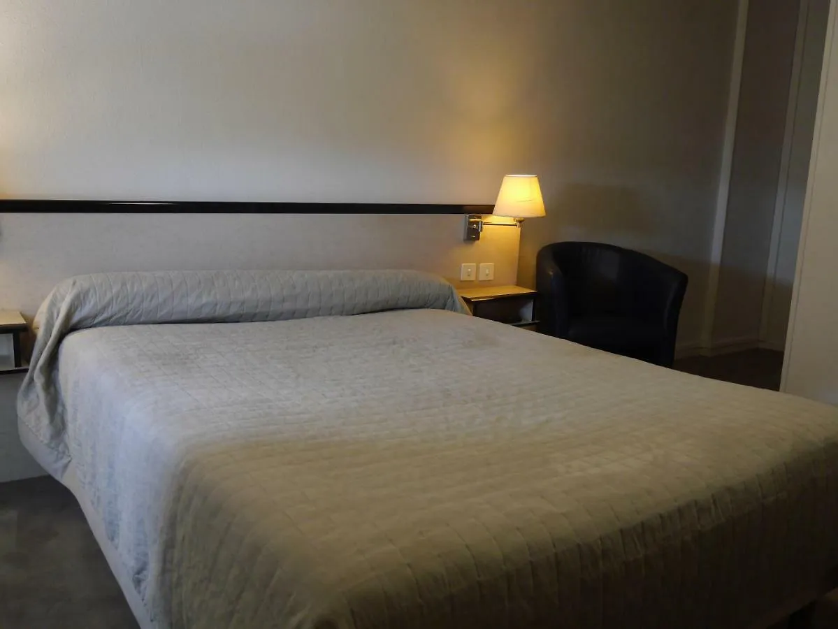 Hotel Terminus - Gare Saint-Malo 2*,